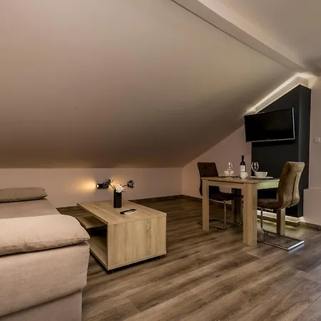 Apartmán With A Parking Space *